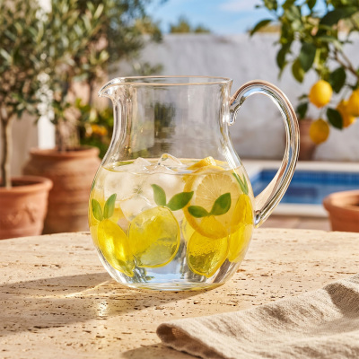 Limora Akrilik Büyük Karaf 2270 ml (1)