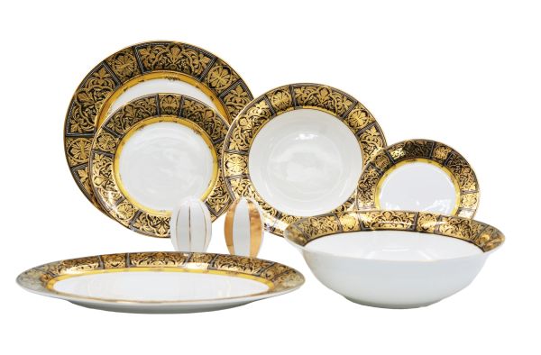 Verna Bone China Porselen Gold&Siyah Desen Detaylı Klasik Yemek Takımı 67 parça