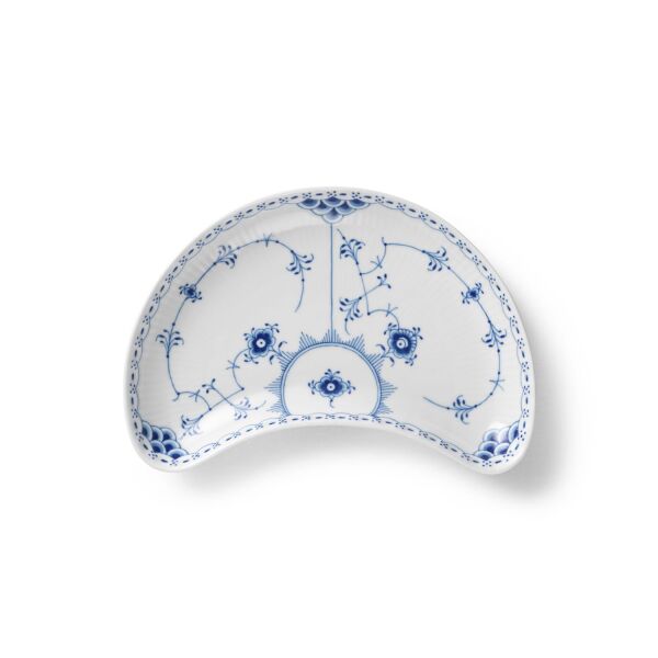 Royal Copenhagen Blue Fluted Half Lace Yarım Ay Sunum Tabağı 22 cm - 1