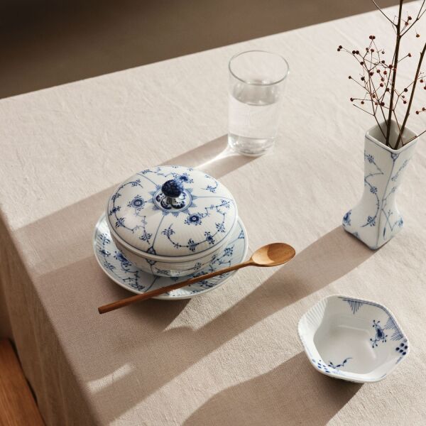 Royal Copenhagen Blue Fluted Plain Kapaklı ve Tabaklı İkram Kasesi Seti 380 ml - 3