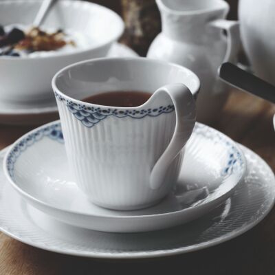 Royal Copenhagen Princess  Fincan ve Tabak 240 ml (1)