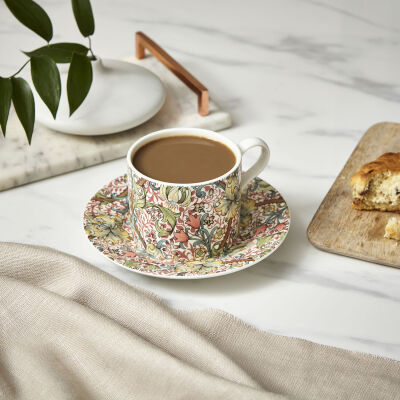 Spode x Morris & Co. Golden Lily Porselen Çay Fincanı & Tabak (1)
