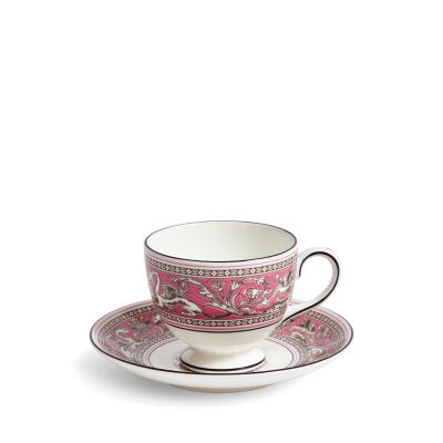 Wedgwood Florentine Fine Bone Fuchsia Çay Fincanı ve Tabağı 180 ml