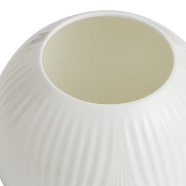Wedgwood White Folia Fine Bone Küre Vazo 12.5 cm - 4