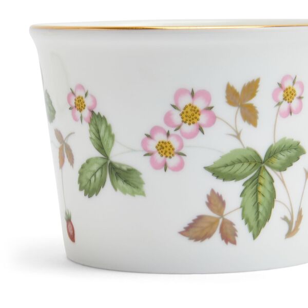 Wedgwood Wild Strawberry Fine Bone Çay Fincanı ve Tabağı 160 ml - 3