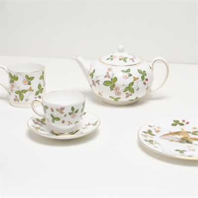 Wedgwood Wild Strawberry Fine Bone Kapaklı Şekerlik 7 cm - 5
